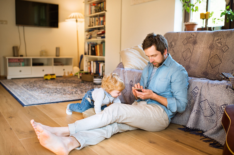 Dad Doesn't Spend Time With His Family