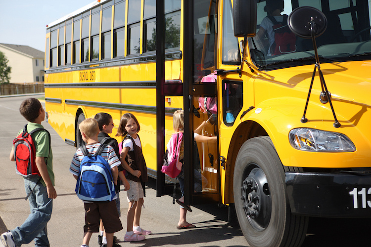 Parents furious after kids left on school bus and no one calls them