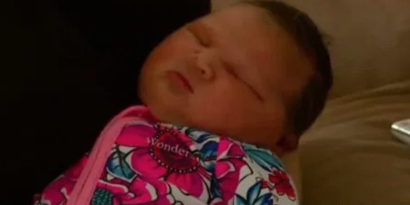 Dad Says Newborn Baby Girl Is a Celebrity After Mom Gives Birth to Baby Almost Double the Average Newborn Weight