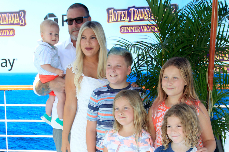 Tori Spelling Mom-Shamed for Letting Daughters Dye Hair, Wear Makeup