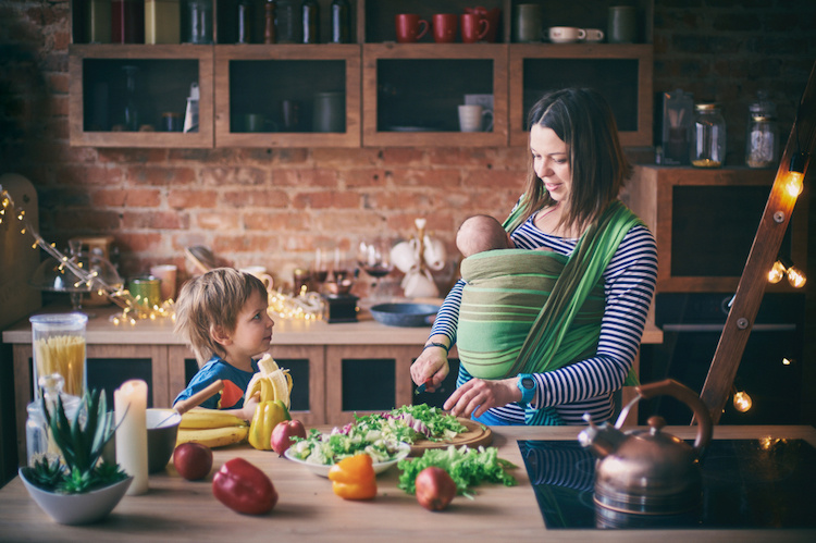 How much protein does a breastfeeding mom need