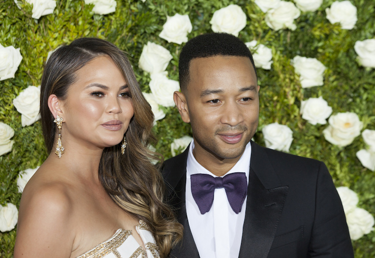 Unsurprisingly, Chrissy Teigen Had the Most Hilarious Response When Twitter Asked How Her Parents Learned She Lost Her Virginity