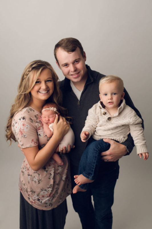 Kendra and Joe Duggar Share First Photo at Home with Baby Addison Plus a Gorgeous Family Photoshoot