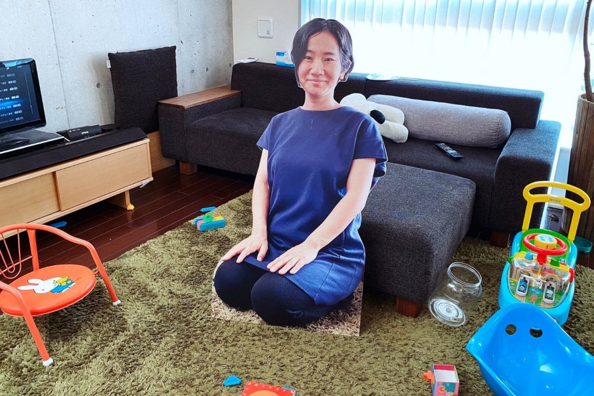 Dad and Mom Creates Life-Size Cardboard Cutout of Mom to Stop Kid From Crying Every Time She Leaves a Room