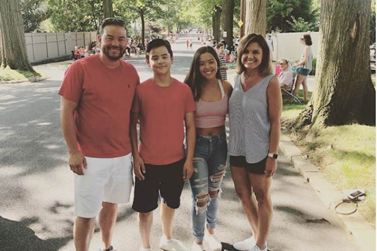 Jon Gosselin's Girlfriend Shares Christmas Photo with Kids as Jon's Latest Battle with Kate Rages On