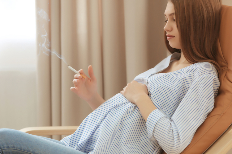 The Effects of Smoking While Pregnant: These Are the Dangers to Your Baby