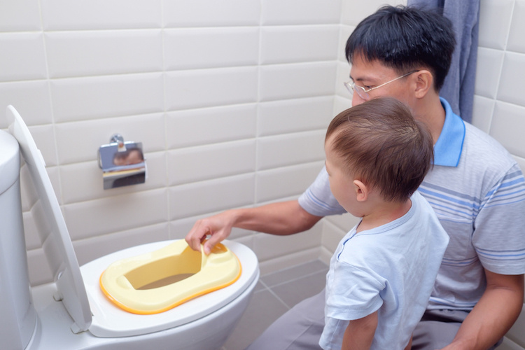 My Friend's Four-Year-Old Refuses to Potty Train: Please Help!