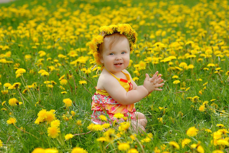 30 Beautiful Spring-Inspired Baby Names for Girls, Ranked by Uniqueness