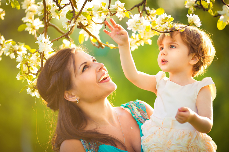 30 Beautiful Spring-Inspired Baby Names for Girls, Ranked by Uniqueness