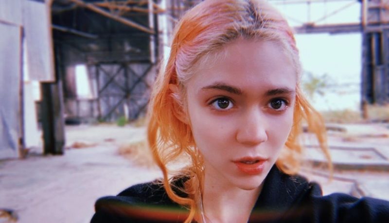 Singer Grimes Explains Why She Hasn't Shared the Sex of Her Baby Unborn Baby Yet, or The Name She Picked