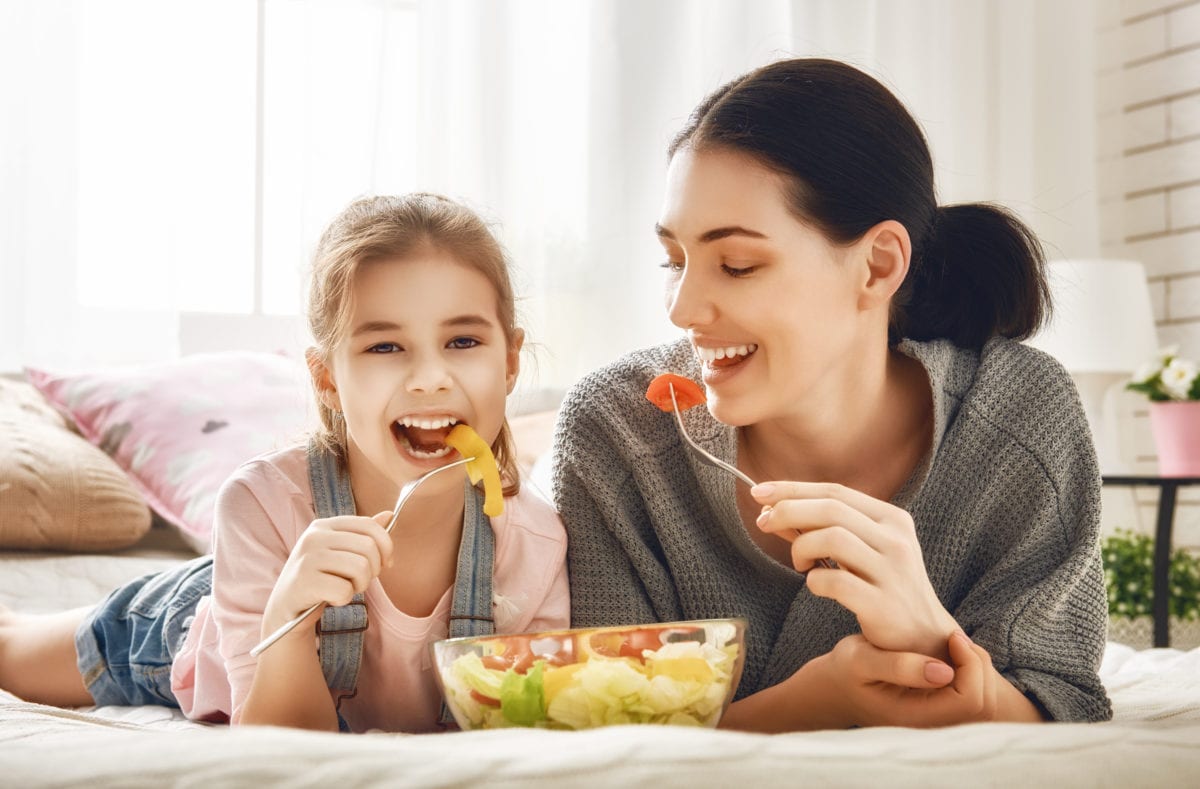 Wife Asks AITA After Husband Shames Her For Not Sharing Her Food With Their Daughter After Daughter Asks for a Fry | A mom recently posted on Reddit to ask readers if she was a terrible mom for not sharing her food with her 4-year-old.