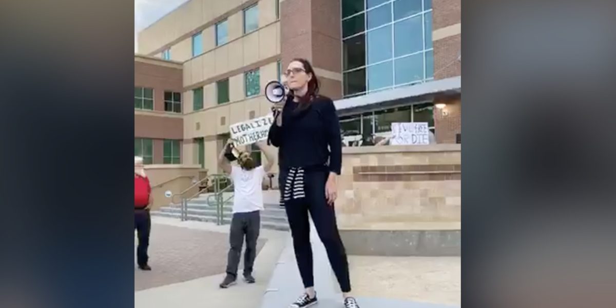 Mom Arrested for Bringing Her Kids to Closed Playground in Protest of Idaho's Stay-At-Home Order: 'I'm Going to Fight This'