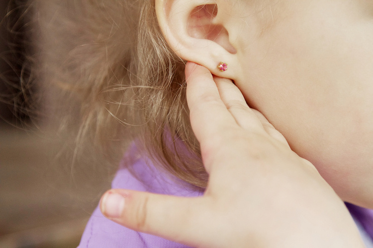 Should I Allow My 6-Year-Old Daughter to Get Her Ears Pierced?