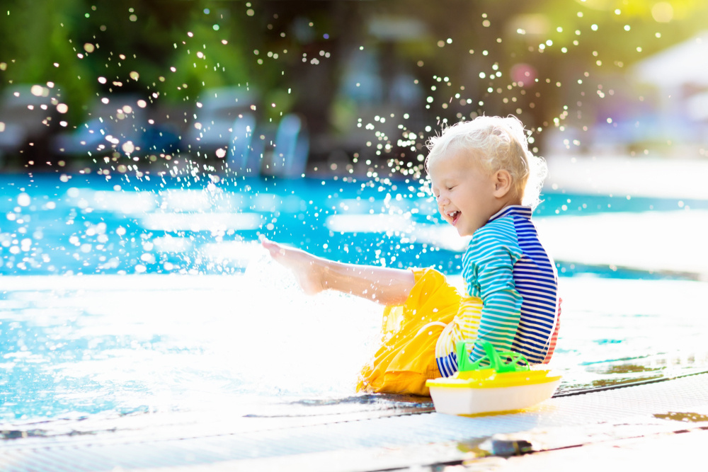 25 Bright, Sunny, Summer-Themed Names for Boys and Girls