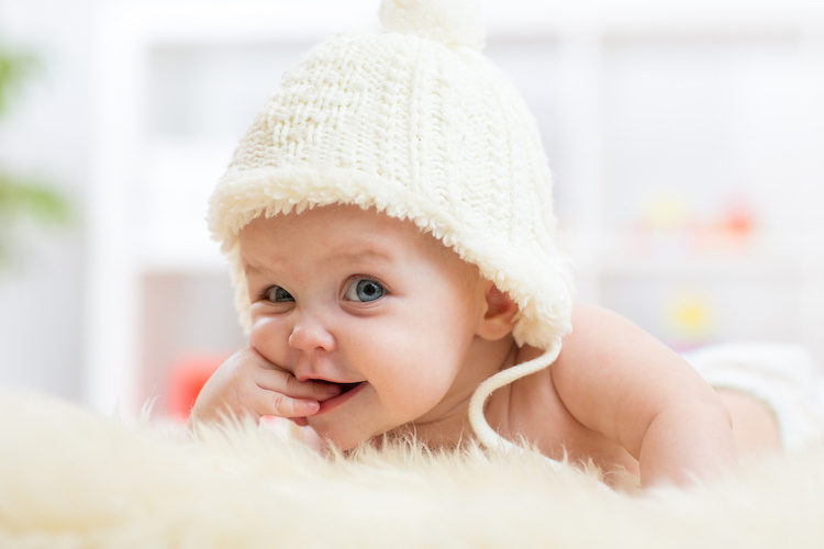 25 Lovely Latin American Baby Names for Girls