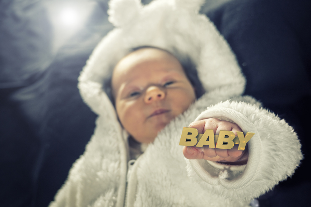 25 Cool Baby Names That Start with A for Boys & Girls 