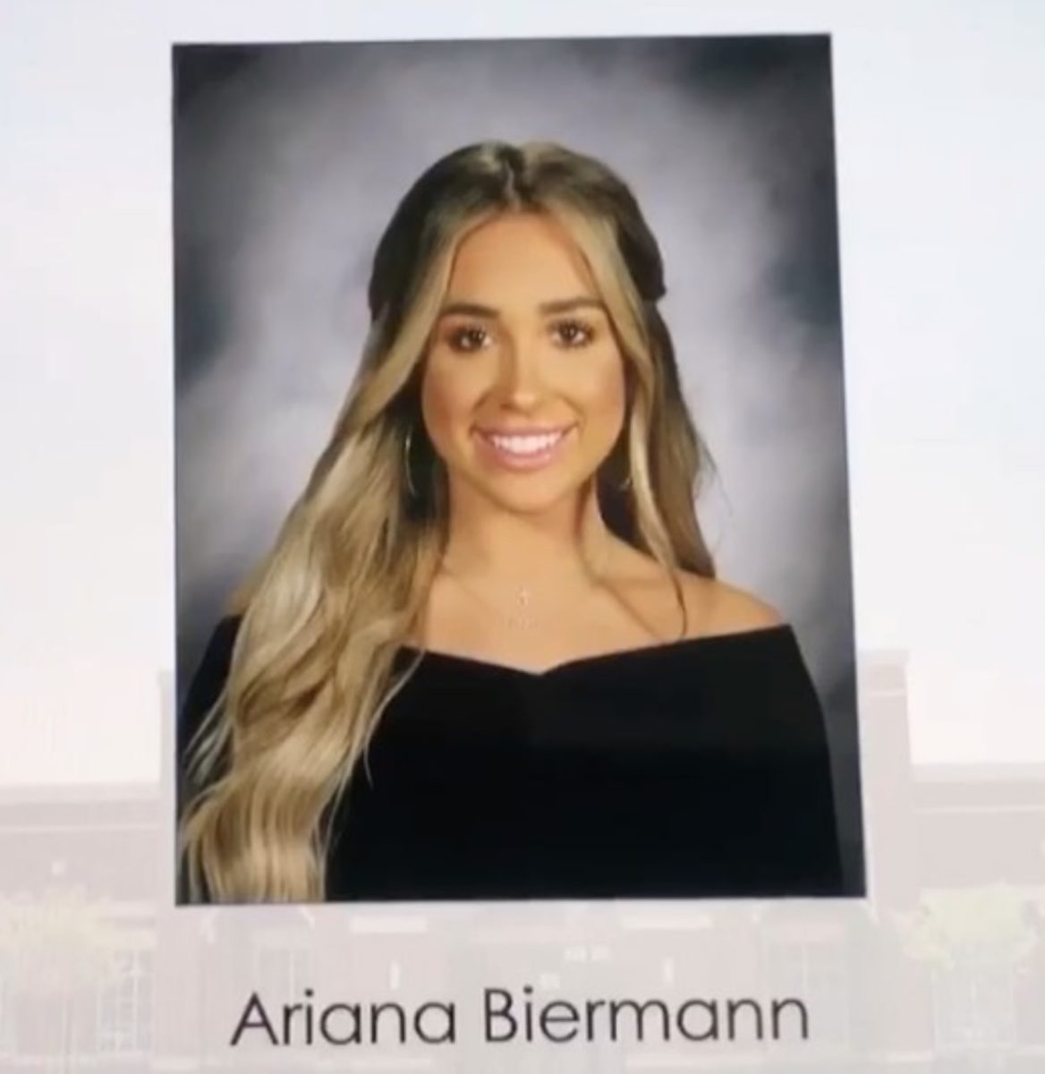 Kim Zolciak-Biermann Praises Daughter Ariana For Graduating