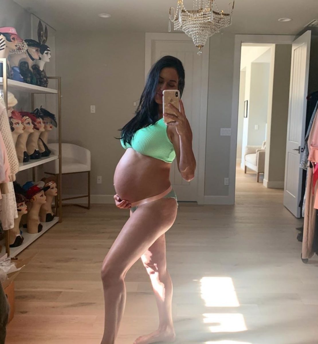 Nikki Bella Reveals In Pregnancy Update On Baby Bump