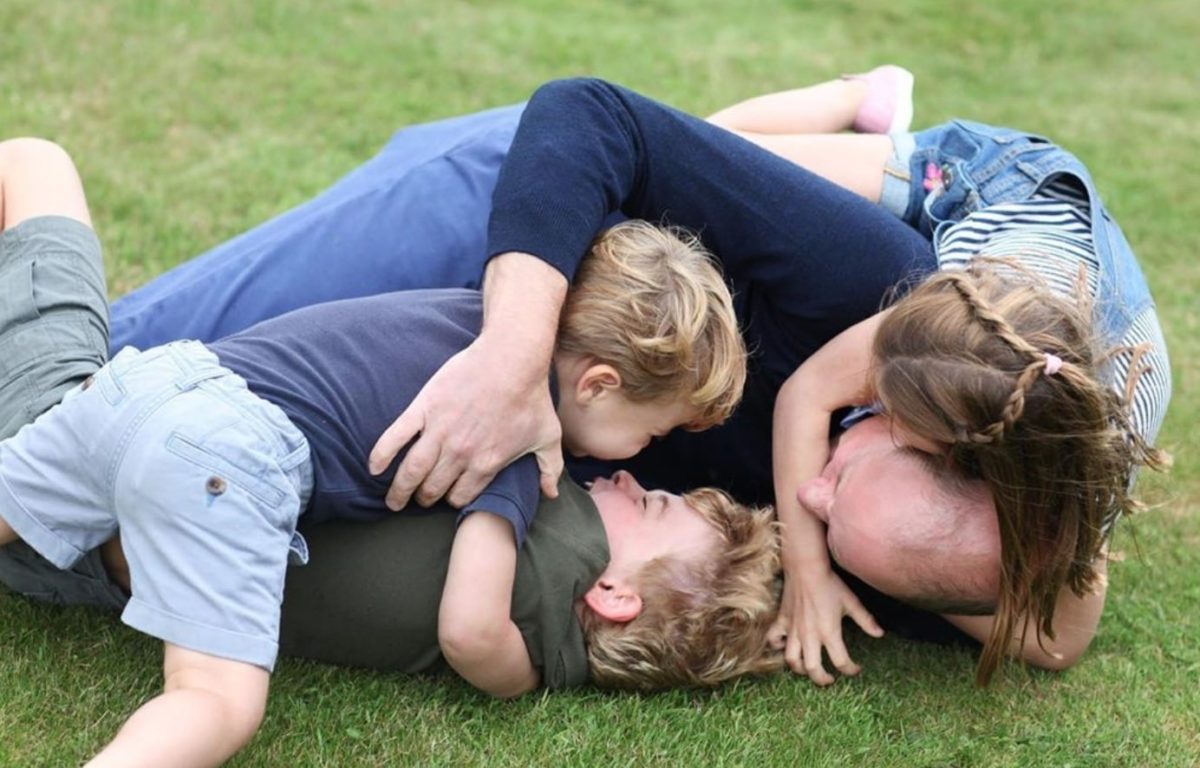 Kate Middleton Posts Dad Moment of Prince William And Kids 