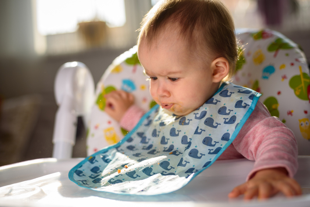 My One-Year-Old Daughter Has Suddenly Started Gagging and Spitting Out Her Food When She Eats: Advice?