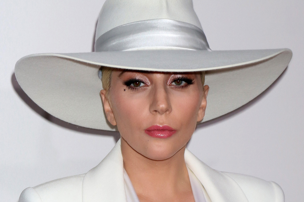 Lady Gaga Gave Her Dad a Box of Oreos as His Father's Day Present, and Honestly What Could Be Better?