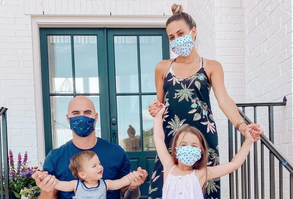 Jana Kramer Posts Tearful Selfie Over Son's Sleep Regression