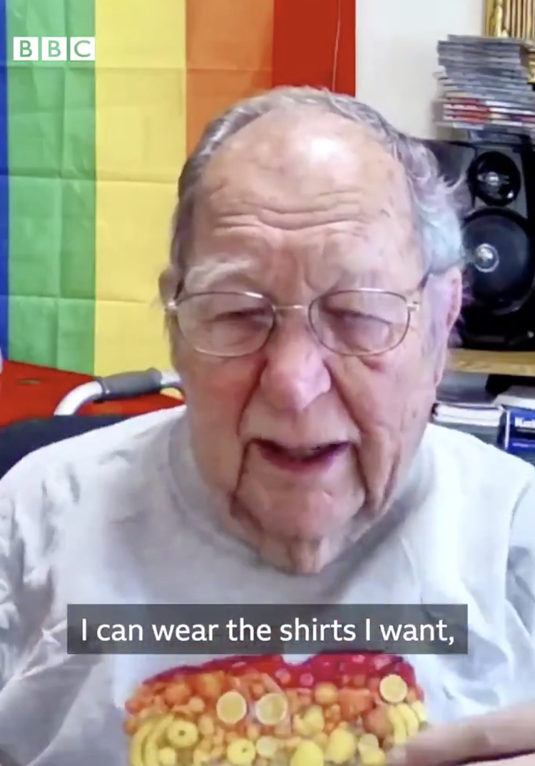 'I'm Free!' 90-Year-Old Man Comes Out to His Gay Daughter in Truly Touching Video