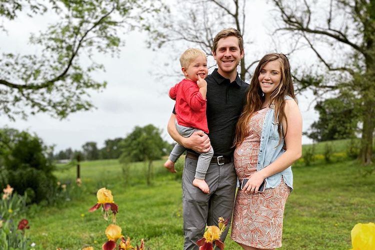 Joy-Anna Duggar Reveals Rainbow Baby's Nursery with Help from Jana and Jessa