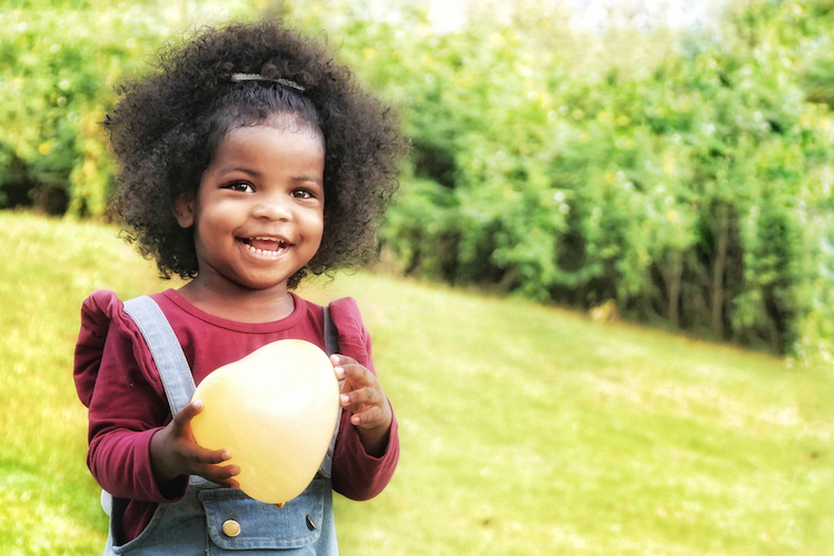 25 Baby Names for Girls Inspired by Heroic Americans to Honor Veterans Day