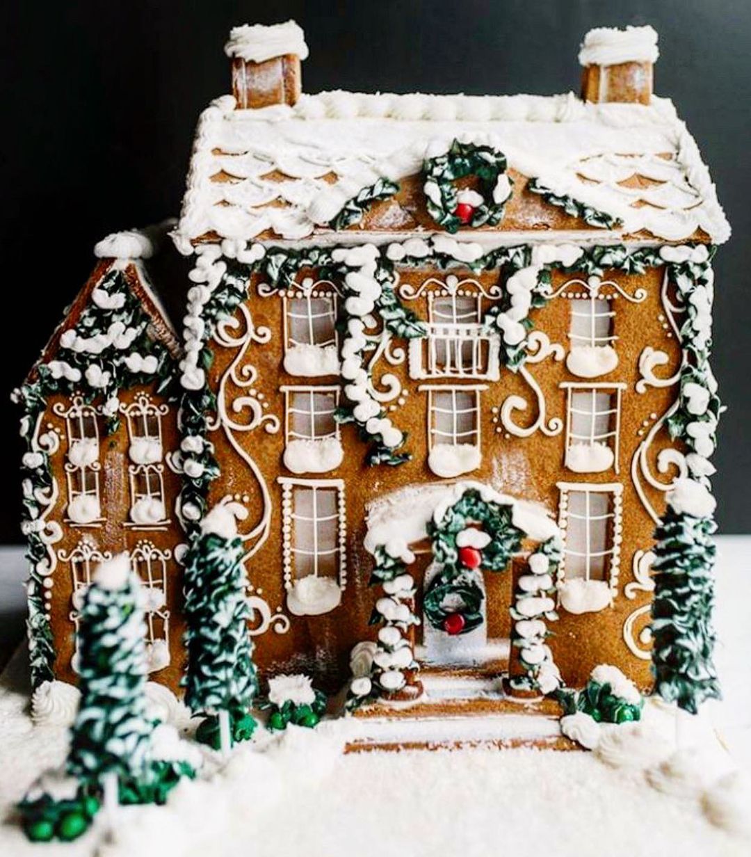 25 Magical Gingerbread Houses to Feast Your Eyes On