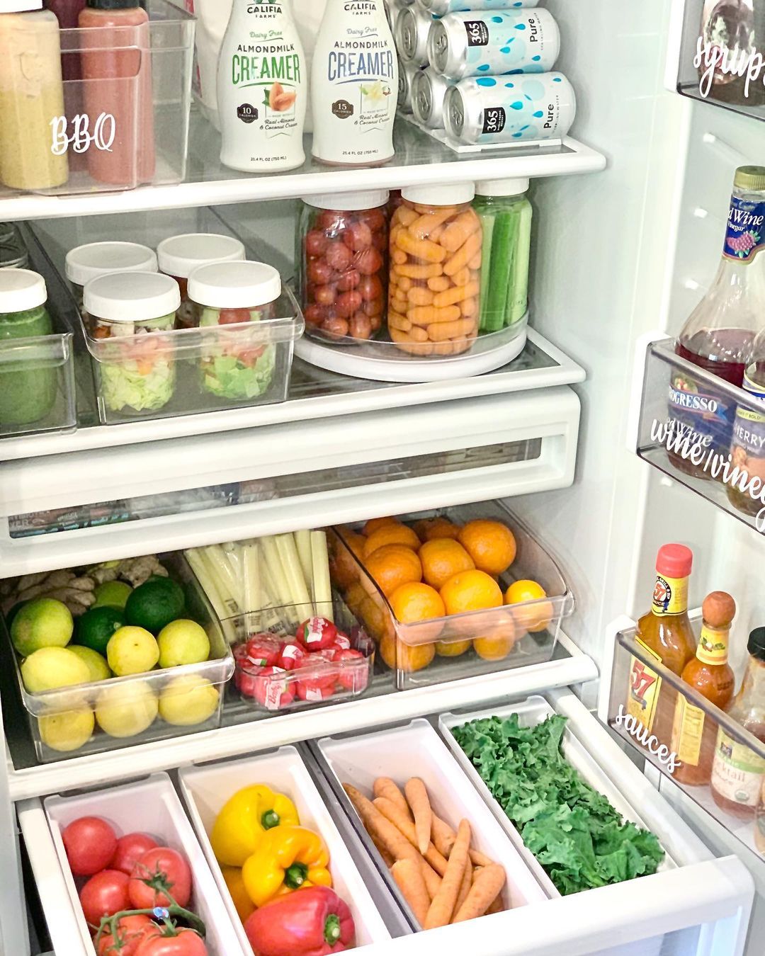 15 Photos of Perfectly Organized Spaces That Will Soothe Your Scattered Brain