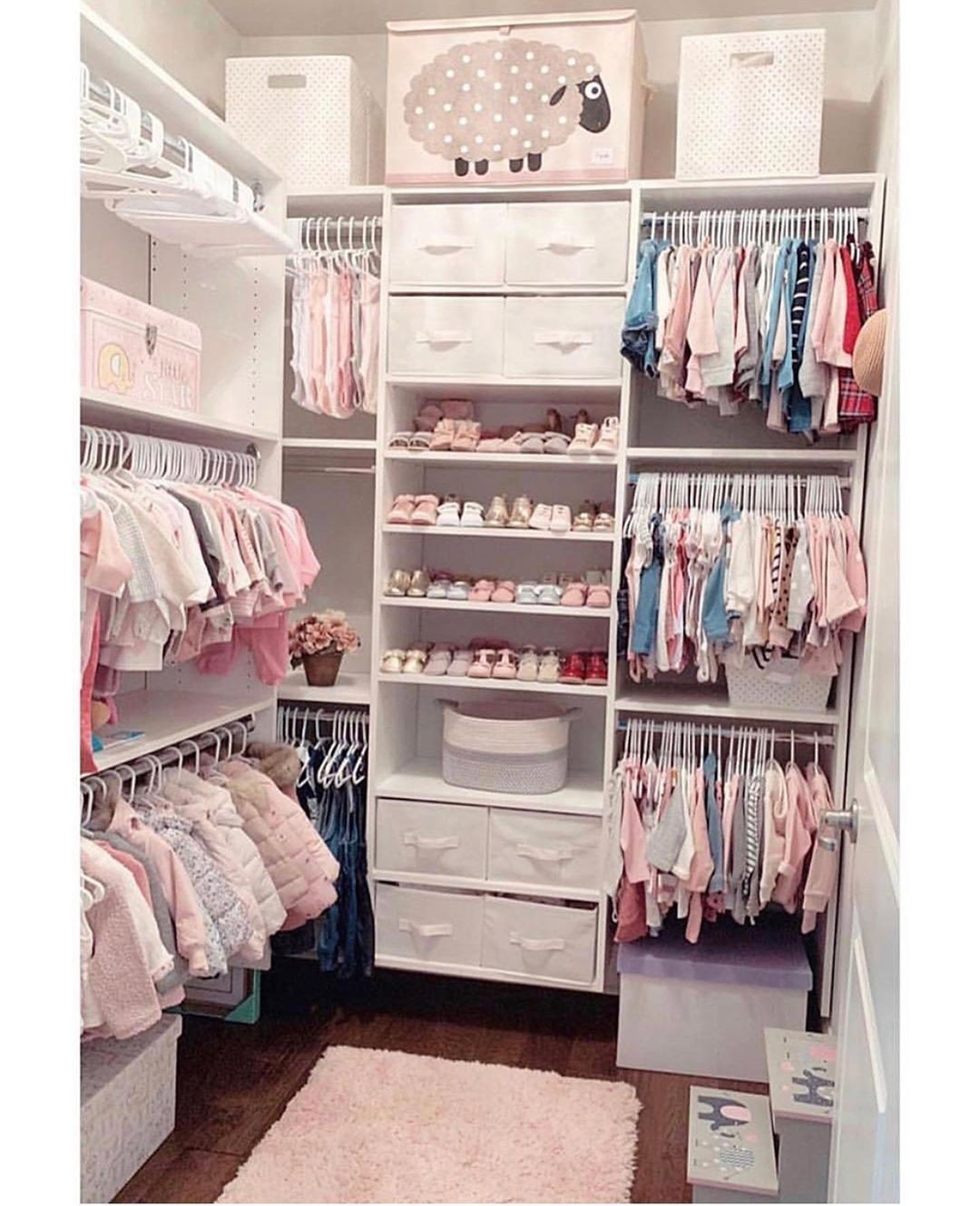 15 Photos of Perfectly Organized Spaces That Will Soothe Your Scattered Brain