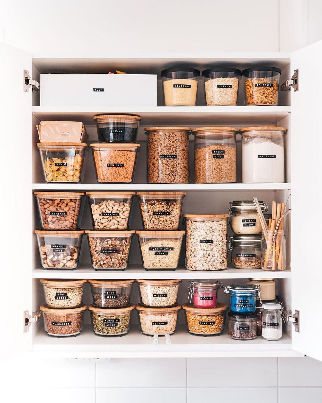 15 Photos of Perfectly Organized Spaces That Will Soothe Your Scattered Brain