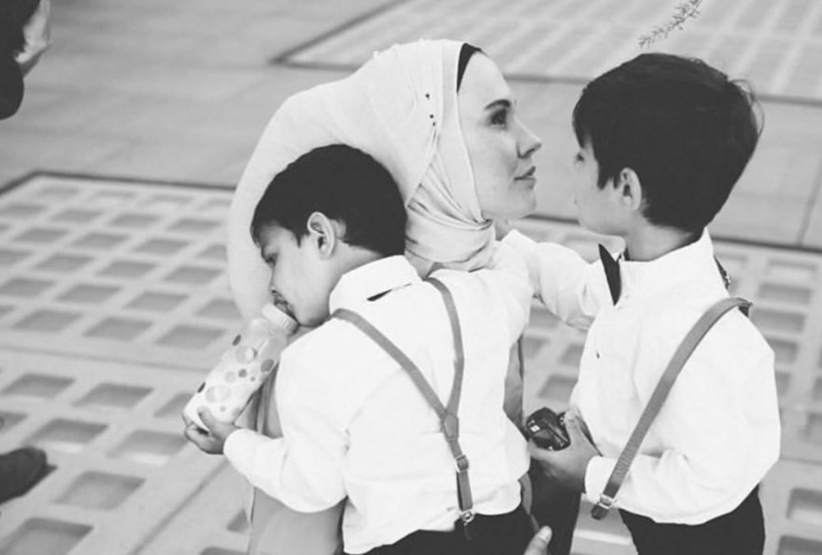 Single Mom Creates Hijab Fashion Brand With $7K