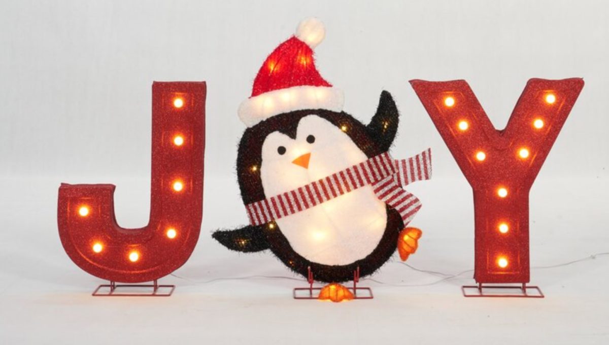 40 Christmas Decorations That Will Leave You And Anyone Else Who Enters Your Home With Much Holiday Cheer