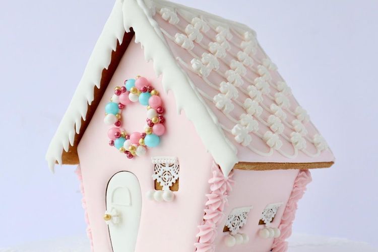 25 Magical Gingerbread Houses to Feast Your Eyes On