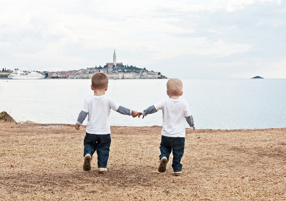 25 Matching Twin Names for Boys That Are Perfectly Paired