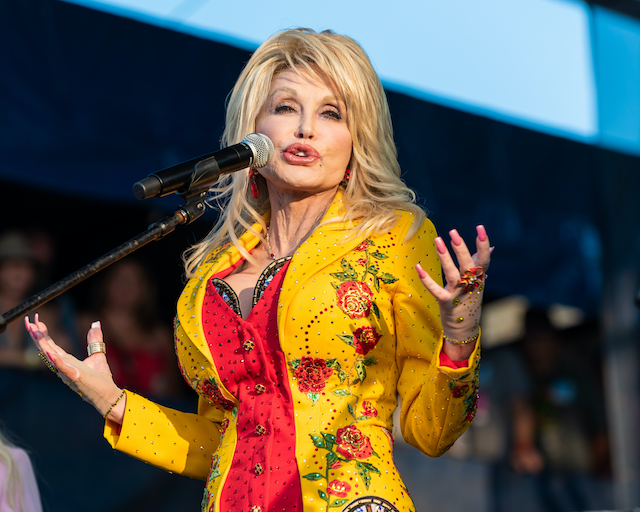 Dolly Parton Has Saved Us All - Singer's Donation Funds COVID-19 Vaccine