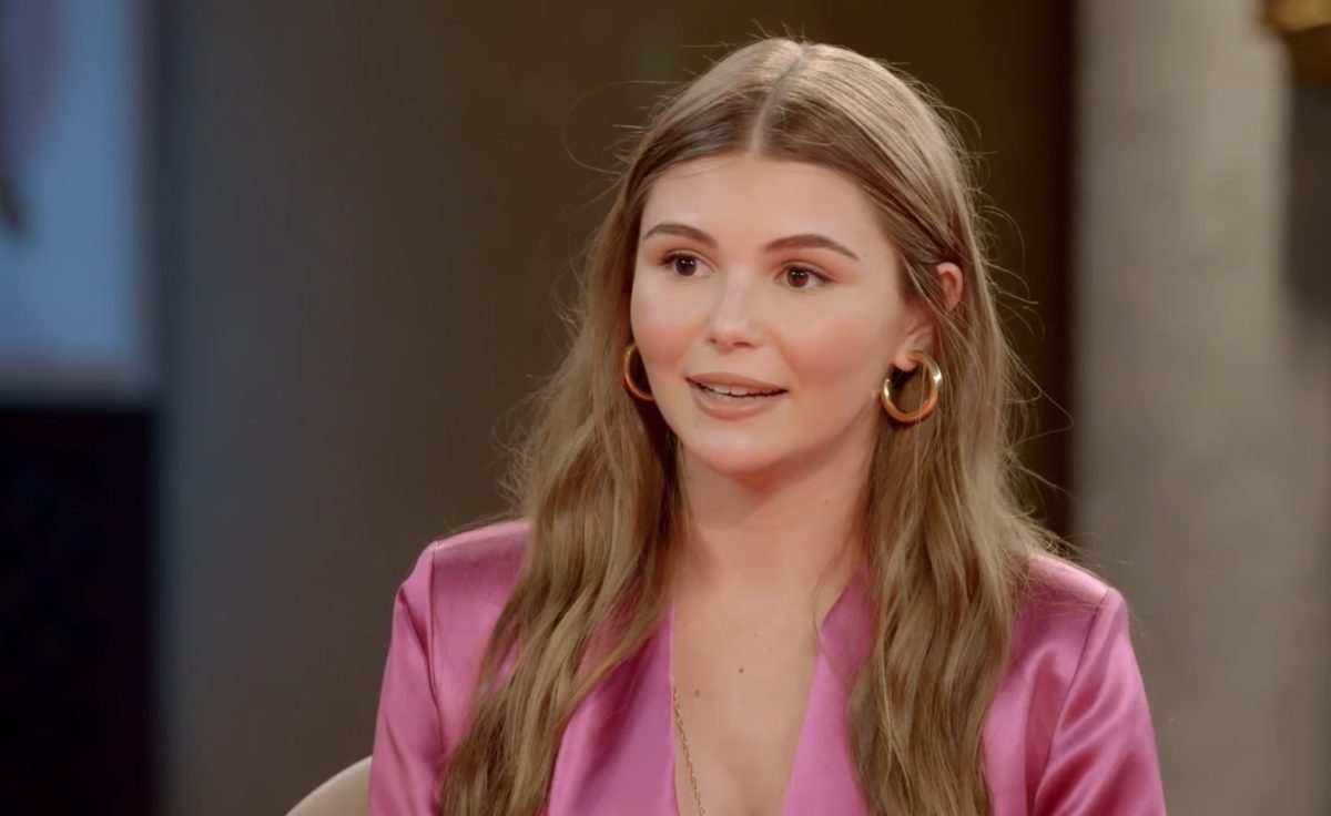 Olivia Jade Giannulli Apologizes For College Sandal 