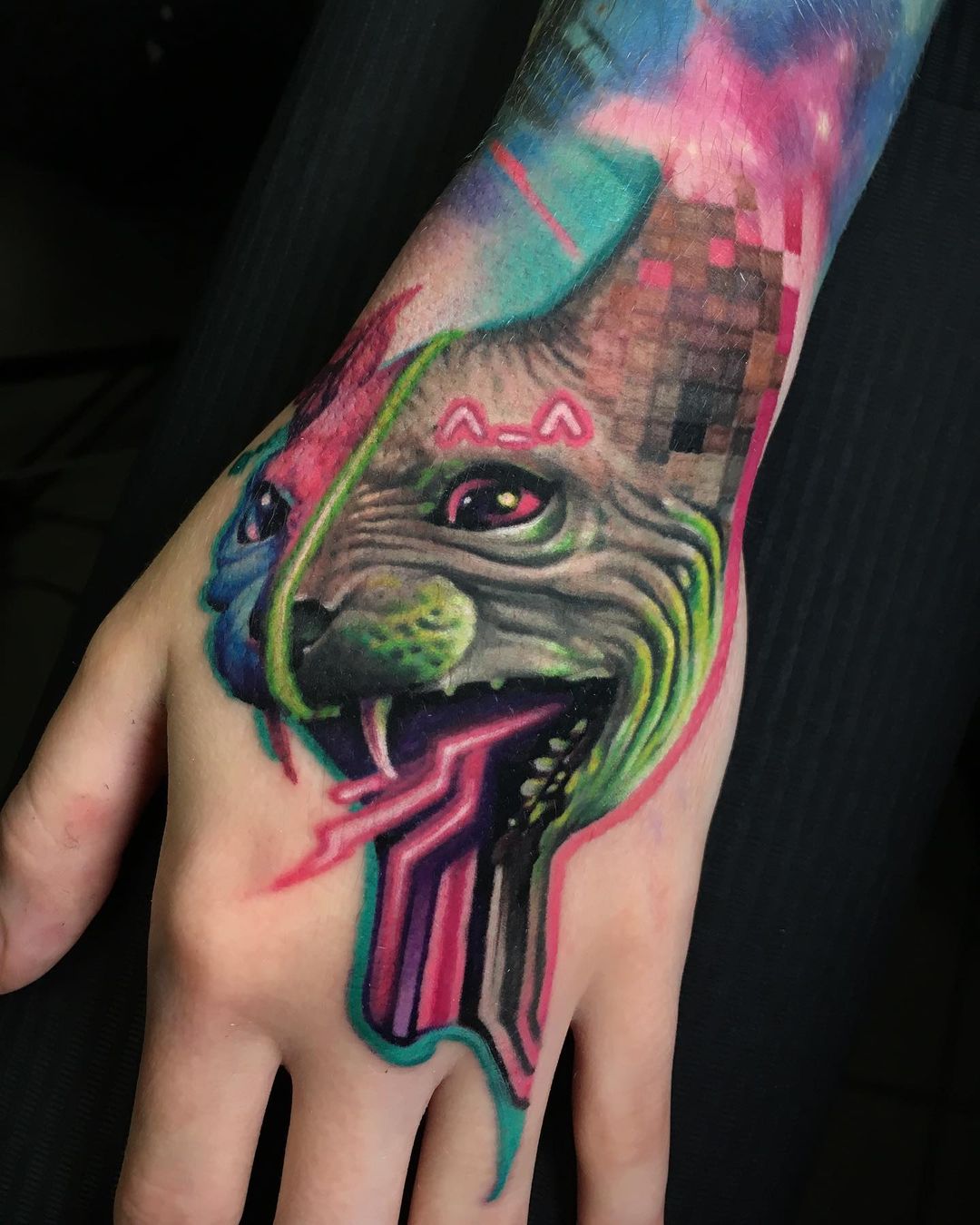 25 Glitch Tattoos That Showcase This Emerging, Trippy Trend