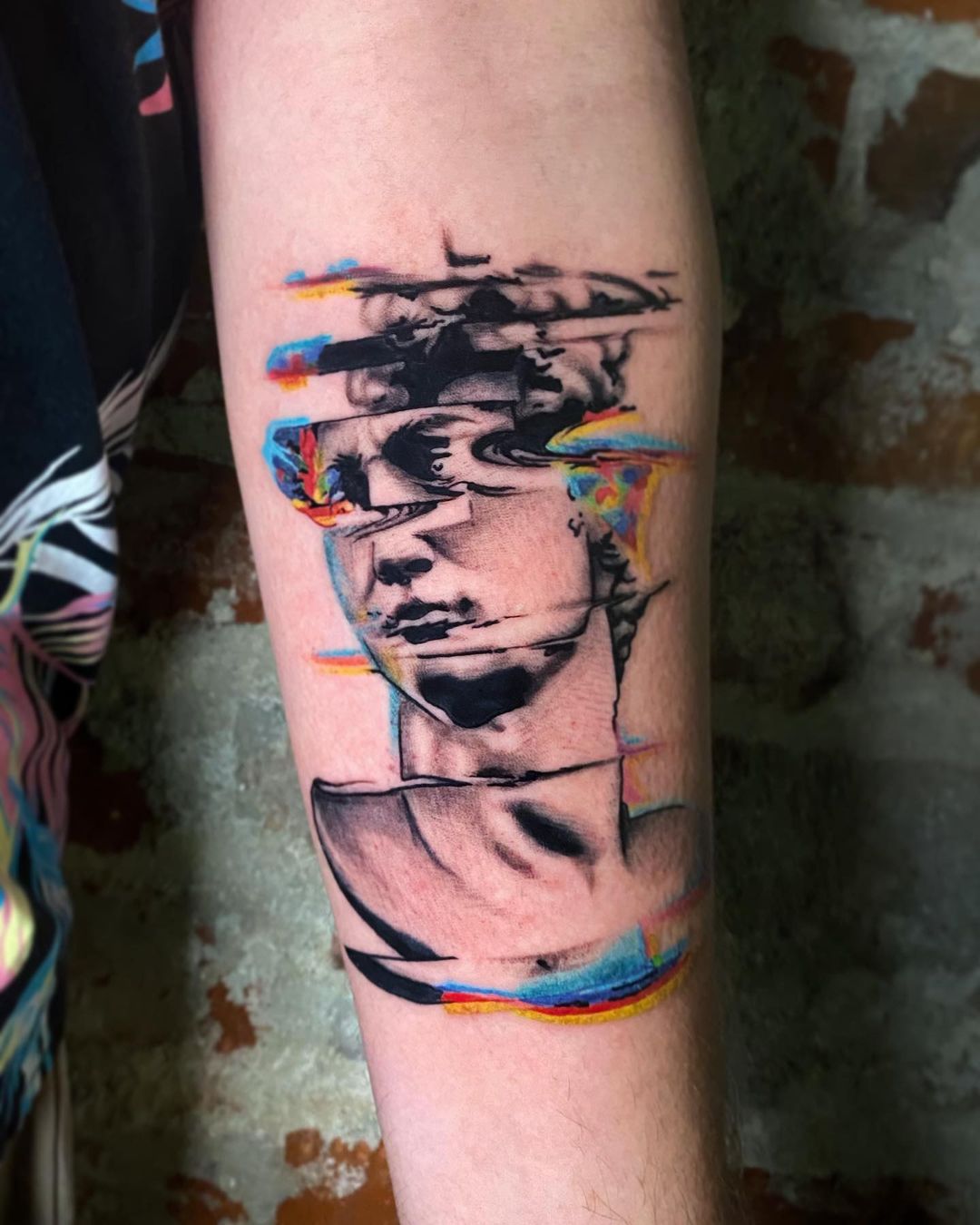 25 Glitch Tattoos That Showcase This Emerging, Trippy Trend