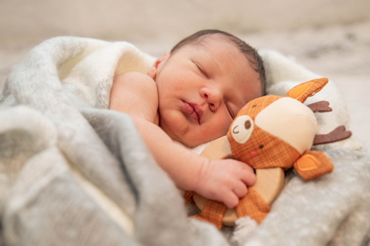 25 Meaningful Middle Names for Boys New Parents Should Consider