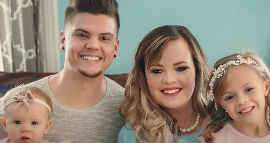 Teen Mom's Catelynn Lowell Pregnant With Rainbow Baby!