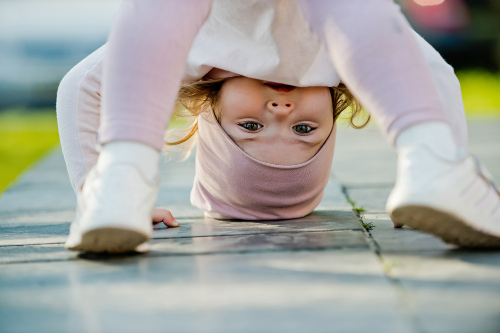 35 Backwards Baby Names for Girls That Contain Words, Names, and Hidden Meanings in Reverse