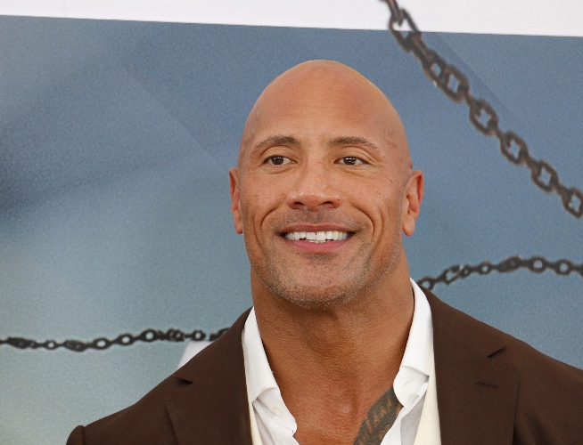 Dwayne Johnson On Living With All Women: Estrogen!