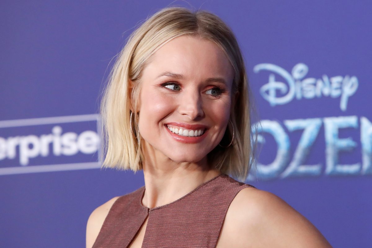 Kristen Bell Shuts Down Fan Claiming Actor ‘Can’t Stand’ Dax