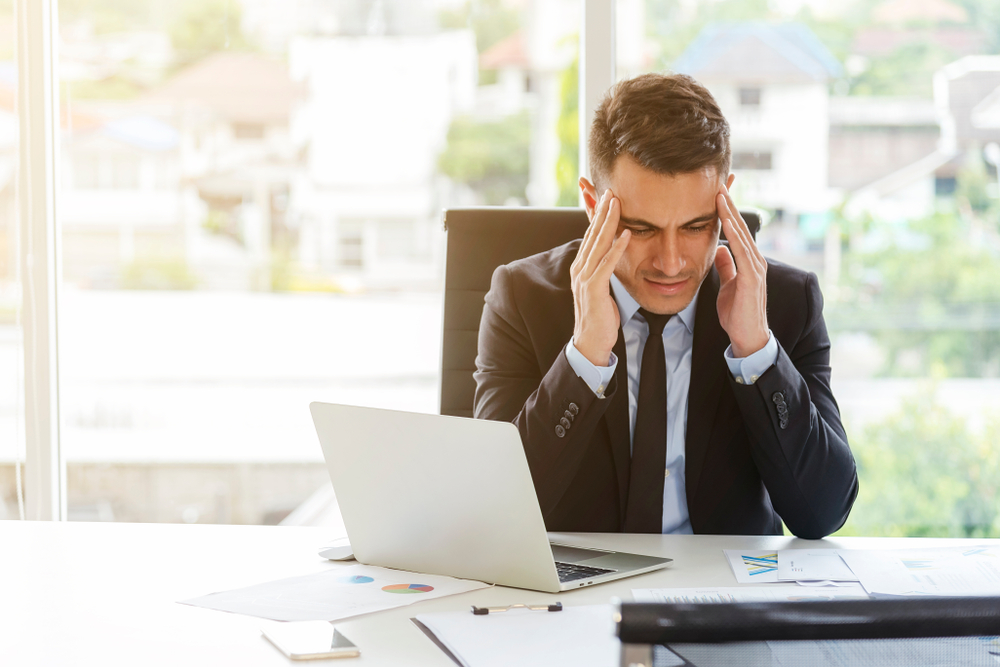 Husband Asks If He's In the Wrong for Refusing to Clean Because He's a Lawyer