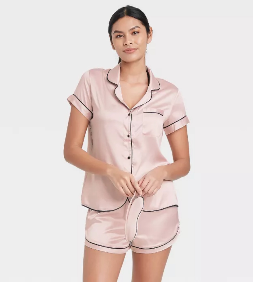 When It Comes to the Perfect Mother's Day Gift, a Handful of Moms Say It's This Pajama Set From Target For Just $25