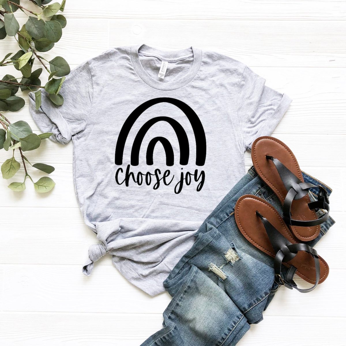 26 Awesome Etsy T-Shirts That Send a Positive Message and Make Great Gifts | "Choose joy!"