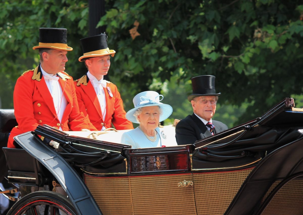 Queen Elizabeth's Husband Prince Philip Passes Away at 99 | "It is with deep sorrow..."